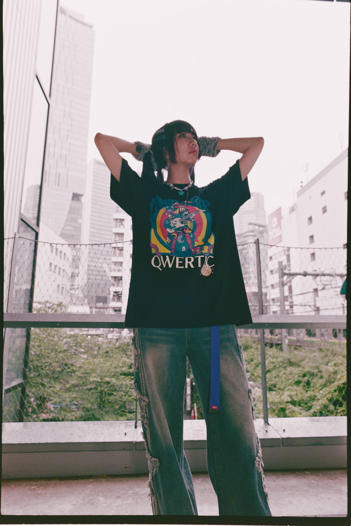 Qwertic Chan T-Shirt: Ancoro mochico sensei Black