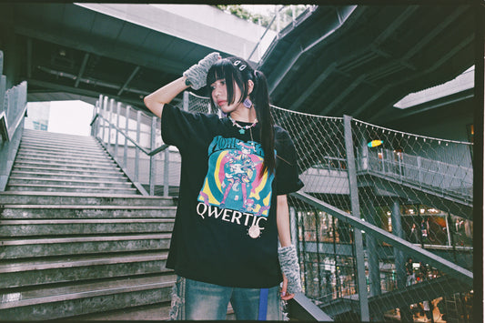 Qwertic Chan T-Shirt: Ancoro mochico sensei Black