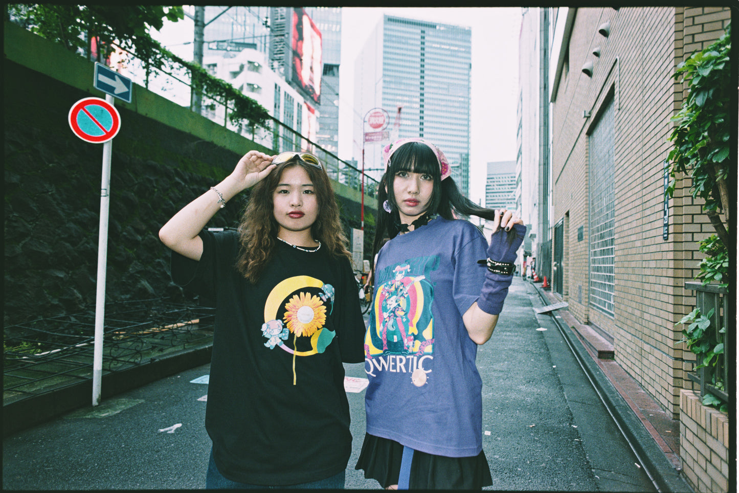 Qwertic Chan T-Shirt: Ancoro mochico sensei Purple